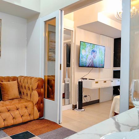 Modern 1Br In Uptown Bgc Aparthotel Taguig Ngoại thất bức ảnh