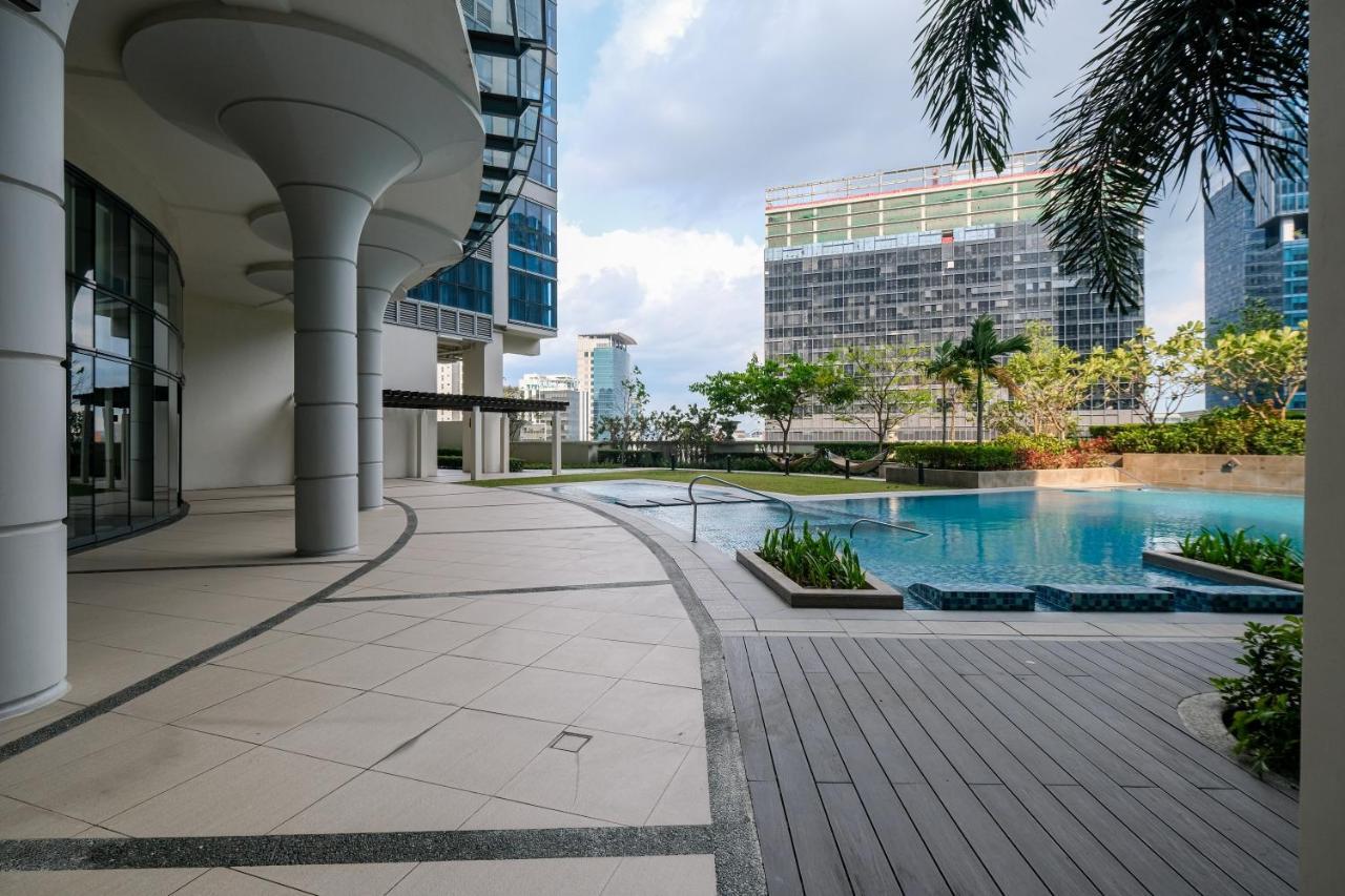 Modern 1Br In Uptown Bgc Aparthotel Taguig Ngoại thất bức ảnh
